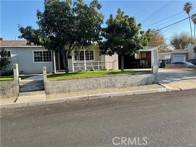 6741 Elm, San Bernardino, CA 92404