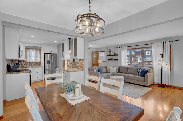 57 Roosevelt Drive, Bethpage, NY 11714