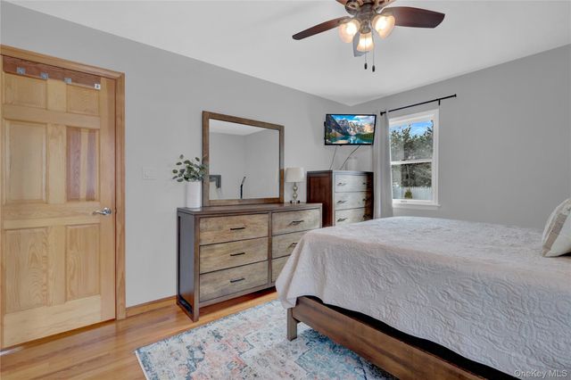 57 Roosevelt Drive, Bethpage, NY 11714