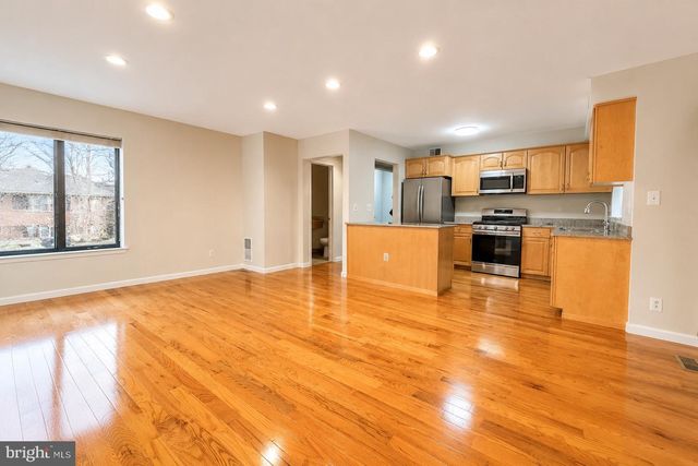 614 SAYRE DR, Princeton, NJ 08540