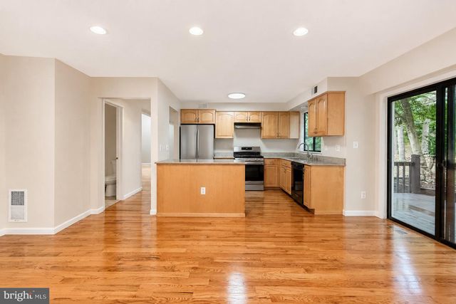 614 SAYRE DR, Princeton, NJ 08540