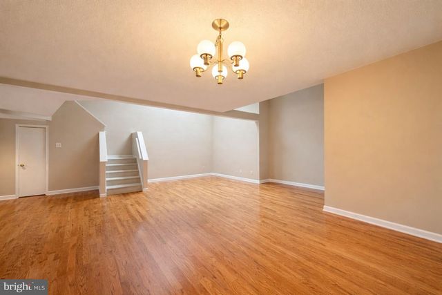 614 SAYRE DR, Princeton, NJ 08540