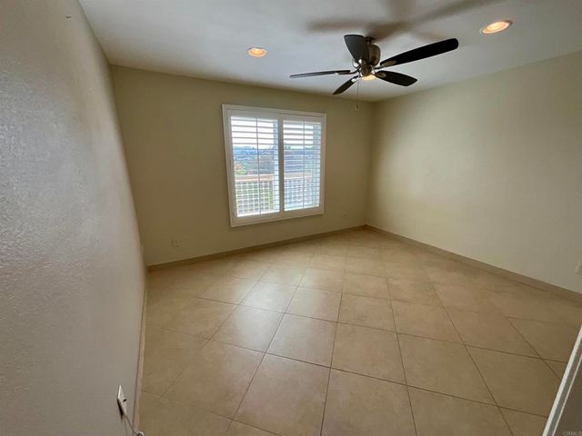 1247 Sundown, Escondido, CA 92026