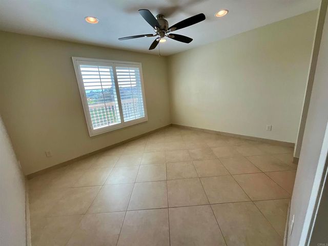 1247 Sundown, Escondido, CA 92026