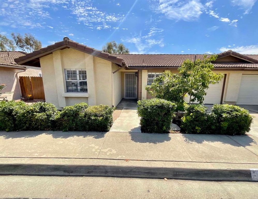 1247 Sundown, Escondido, CA 92026