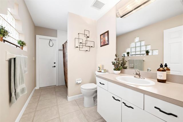 6512 NW 99th Avenue, Parkland, FL 33076