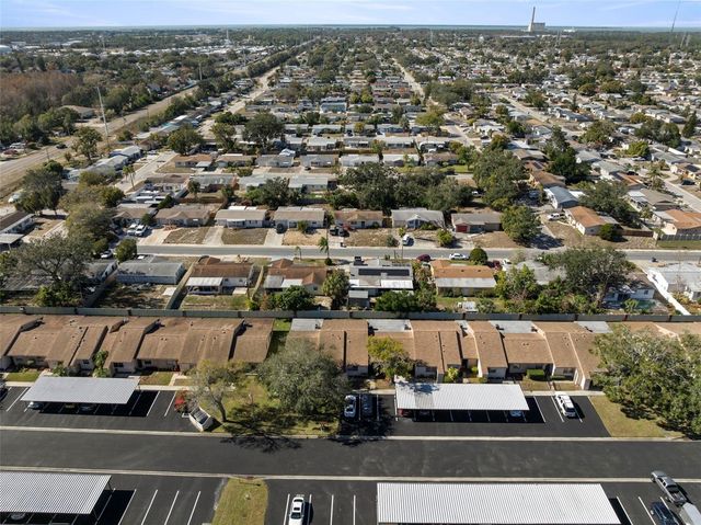 1027 BOWSPRIT LANE, Holiday, FL 34691