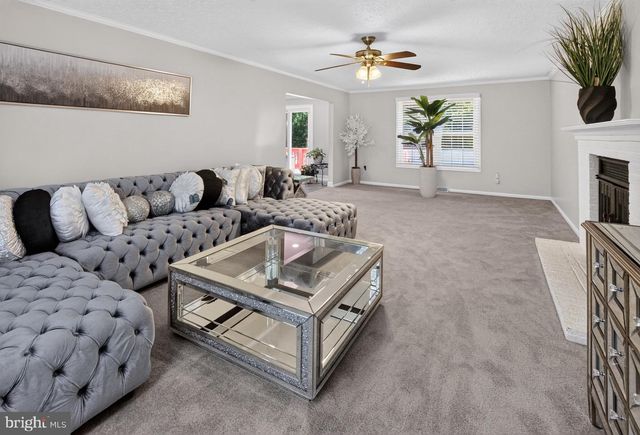 2816 RIDGE RD, Waldorf, MD 20603