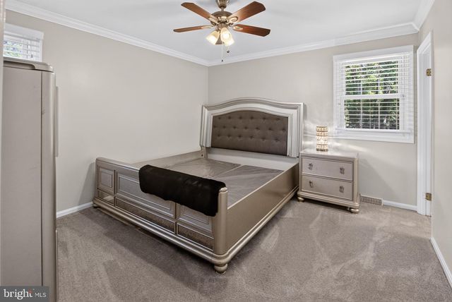 2816 RIDGE RD, Waldorf, MD 20603