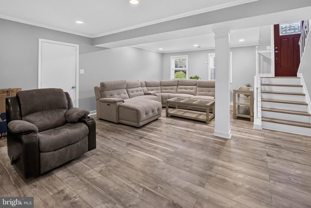 2816 RIDGE RD, Waldorf, MD 20603