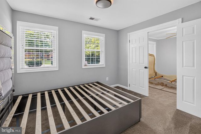 2816 RIDGE RD, Waldorf, MD 20603