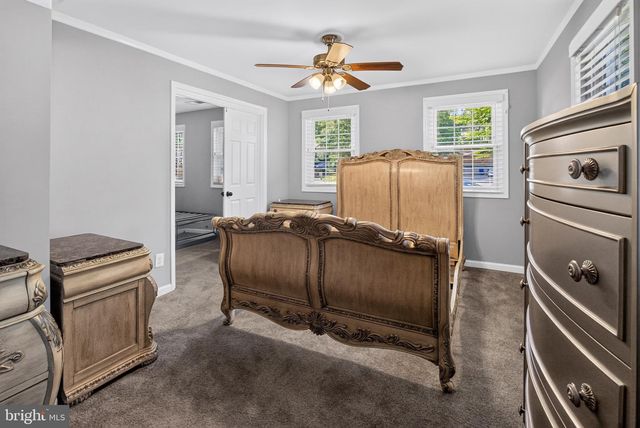 2816 RIDGE RD, Waldorf, MD 20603