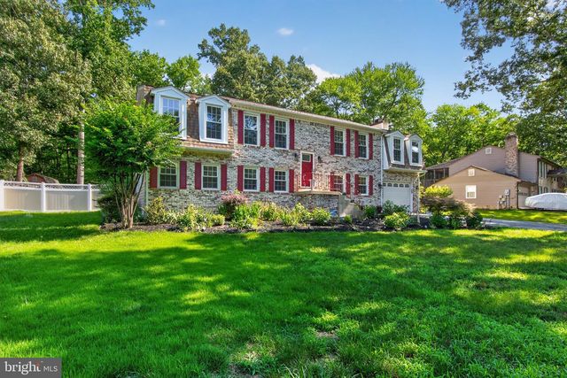 2816 RIDGE RD, Waldorf, MD 20603