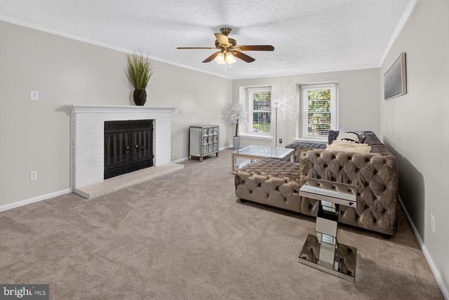 2816 RIDGE RD, Waldorf, MD 20603