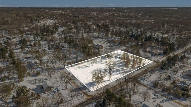 3481 Cottontail Lane, Ann Arbor, MI 48103