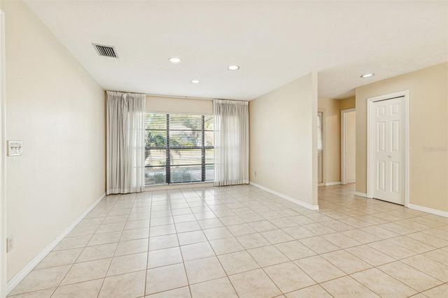 6611 PEACHTREE DRIVE, Temple Terrace, FL 33617