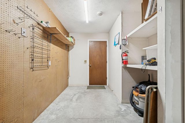 6611 PEACHTREE DRIVE, Temple Terrace, FL 33617