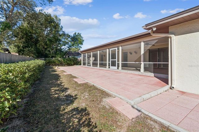 6611 PEACHTREE DRIVE, Temple Terrace, FL 33617