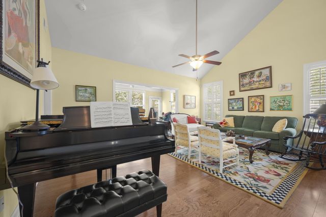 135 Brutus Lane, Summerville, SC 29485