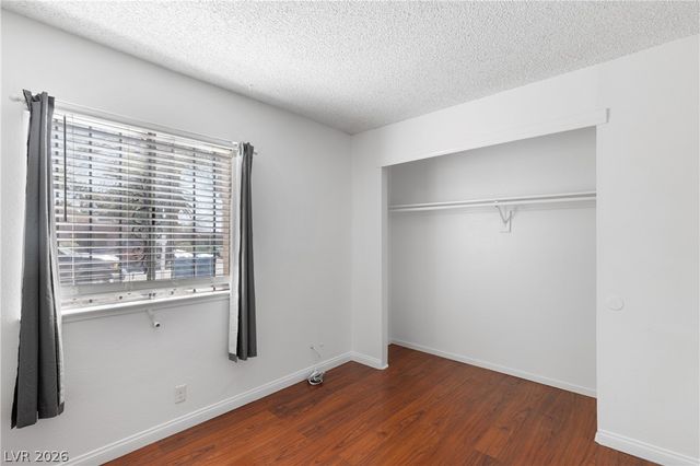 4304 Devlin Green Court, Las Vegas, NV 89110