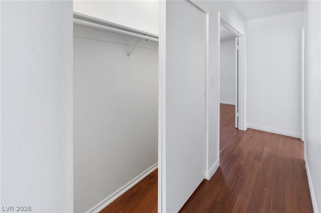 4304 Devlin Green Court, Las Vegas, NV 89110