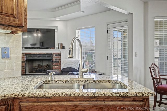 11111 E 120th Street N, Collinsville, OK 74021