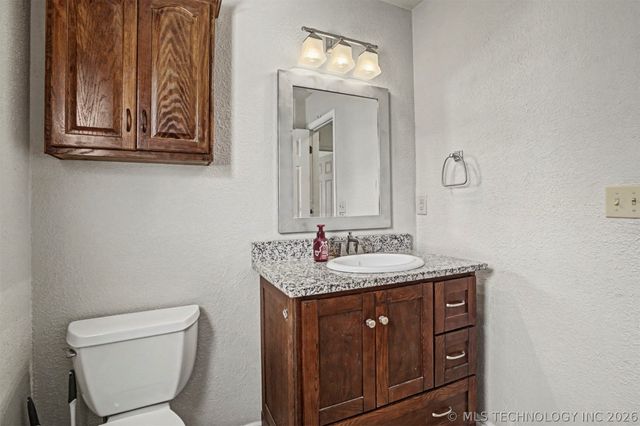 11111 E 120th Street N, Collinsville, OK 74021