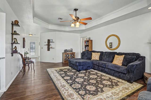 11111 E 120th Street N, Collinsville, OK 74021