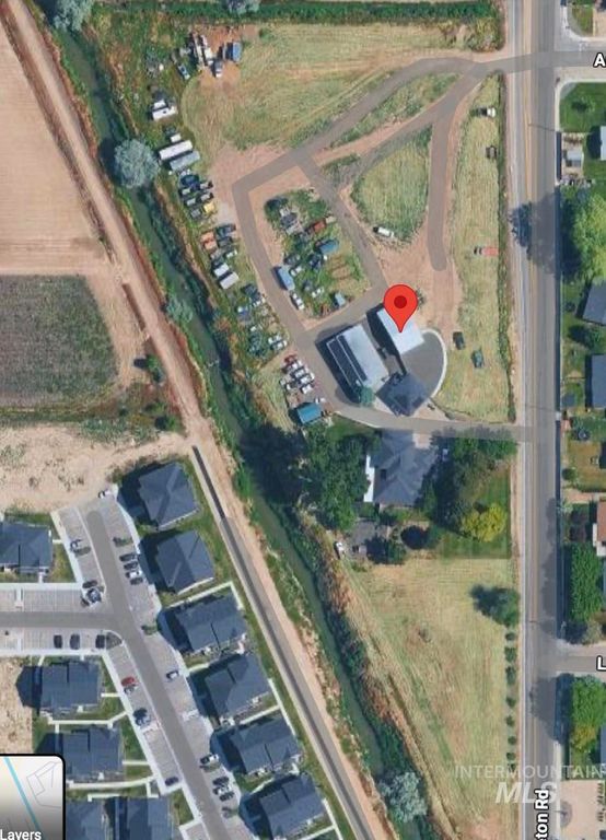 1819 N Middleton Rd, Nampa, ID 83651 photo 2