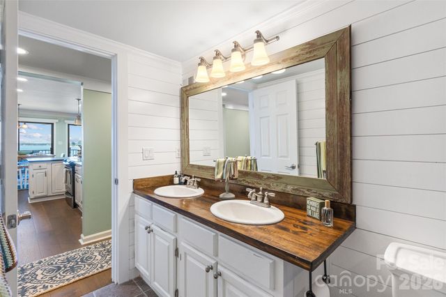 20417 Harborgate Court 507, Cornelius, NC 28031