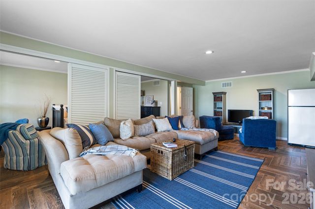 20417 Harborgate Court 507, Cornelius, NC 28031