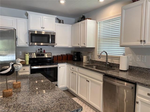 6915 Healy AVE, Gloucester, VA 23061