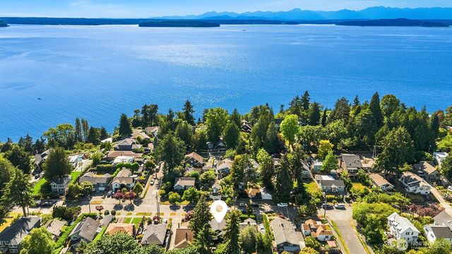 6418 49th Avenue SW, Seattle, WA 98166