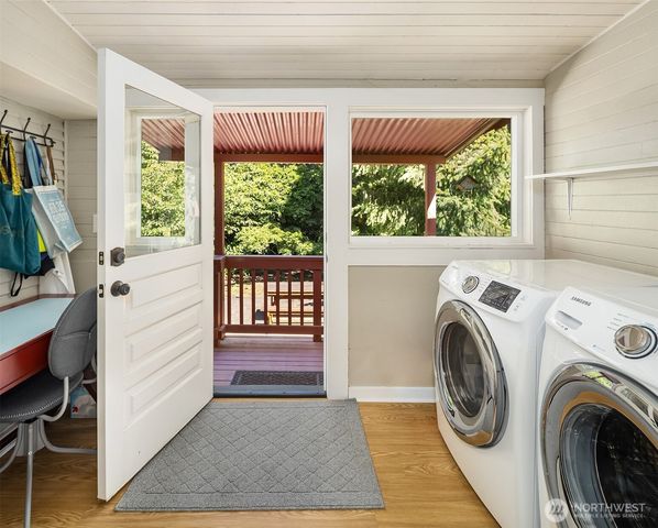 6418 49th Avenue SW, Seattle, WA 98166