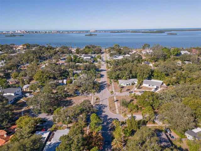 229 LIME CIRCLE S, Dunedin, FL 34698