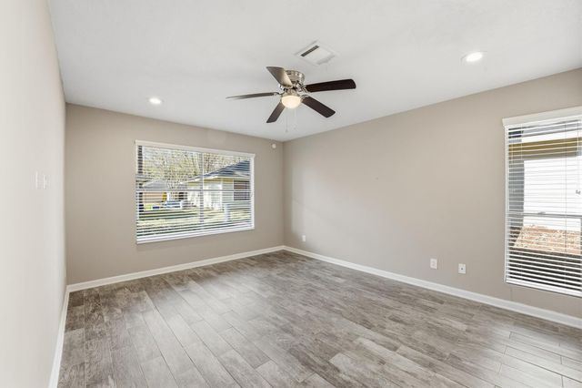 3500 Balboa Circle, Montgomery, TX 77356