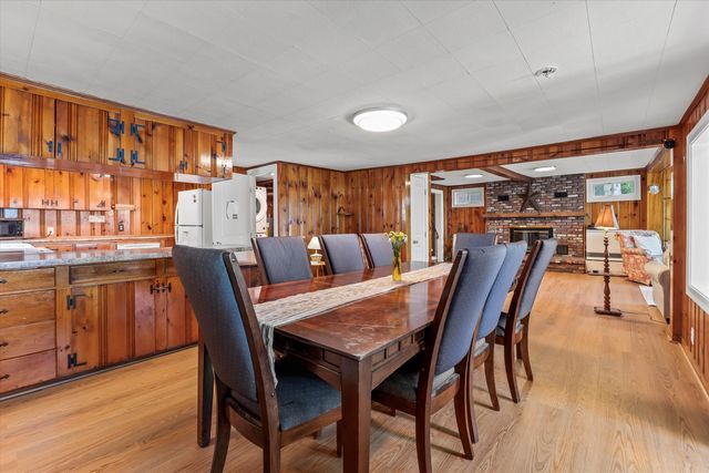 42 Brewster Road, Barnstead, NH 03225