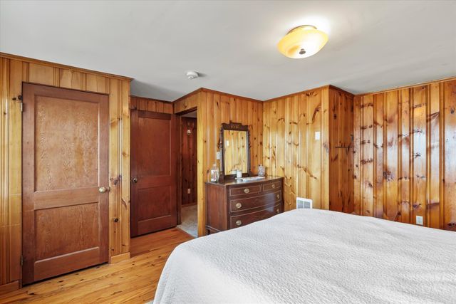 42 Brewster Road, Barnstead, NH 03225