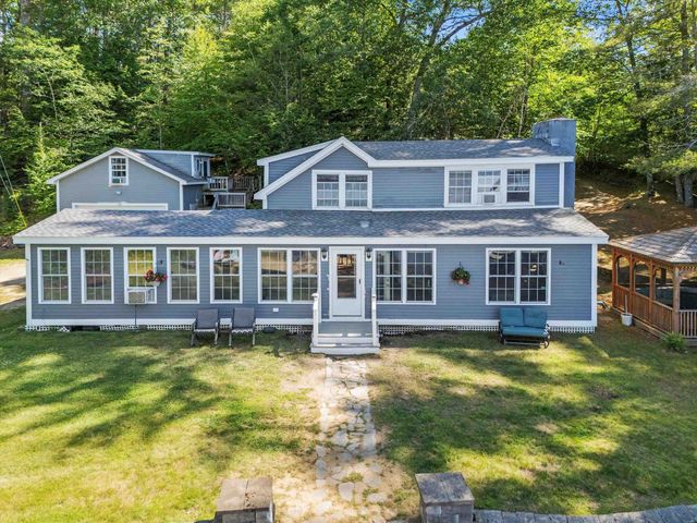 42 Brewster Road, Barnstead, NH 03225