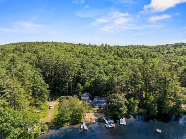 42 Brewster Road, Barnstead, NH 03225