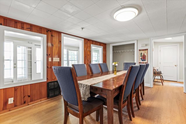 42 Brewster Road, Barnstead, NH 03225