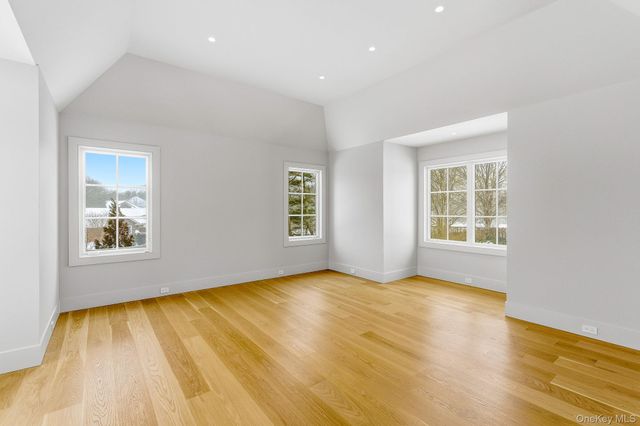 120 Halsey Lane, Bridgehampton, NY 11932