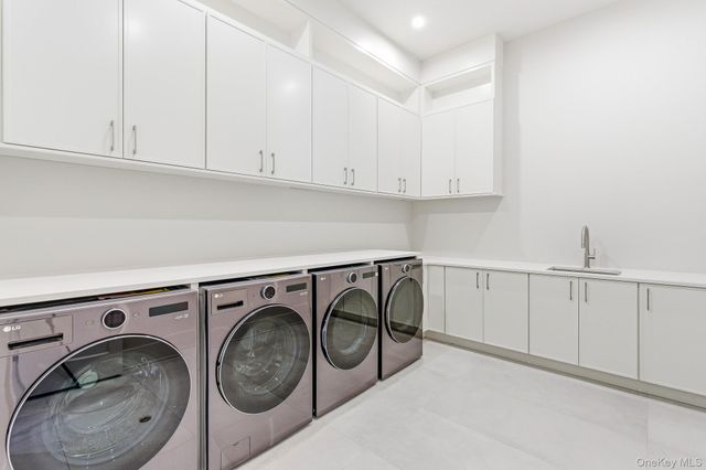 120 Halsey Lane, Bridgehampton, NY 11932