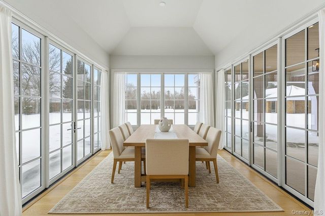 120 Halsey Lane, Bridgehampton, NY 11932