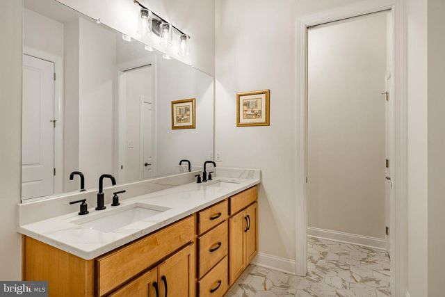 923 STABLE WAY, Downingtown, PA 19335