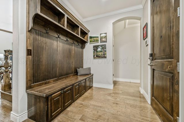 5706 BARRINGTON Court, Amarillo, TX 79119