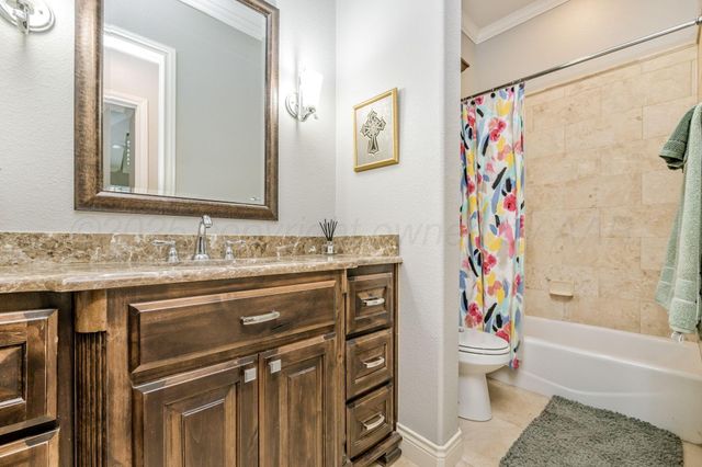 5706 BARRINGTON Court, Amarillo, TX 79119