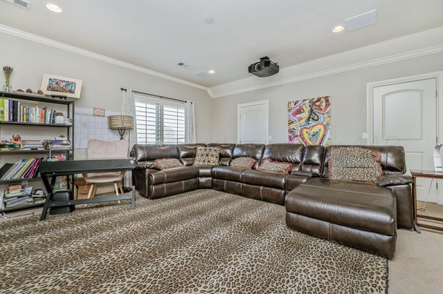 5706 BARRINGTON Court, Amarillo, TX 79119