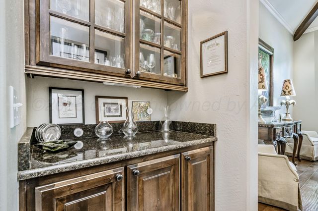 5706 BARRINGTON Court, Amarillo, TX 79119