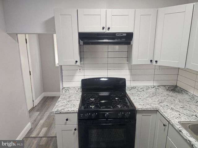 2918 N TAYLOR ST, Philadelphia, PA 19132